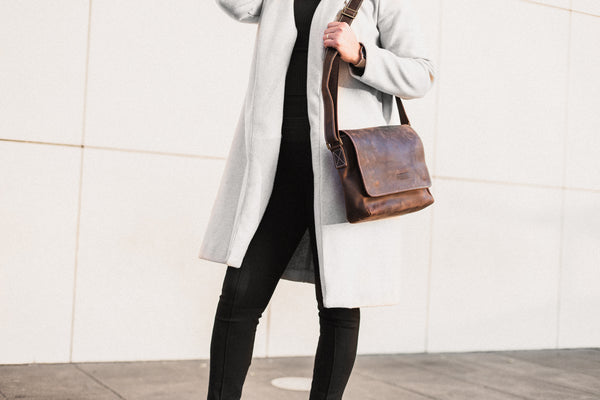 CARTERA CUERO GENUINO ULLR