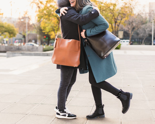 CARTERA FRIGG CAFE CLARO