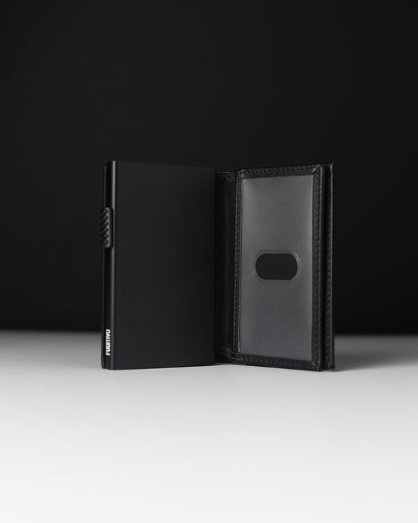 BILLETERA DE CUERO GENUINO LOKI BLACK