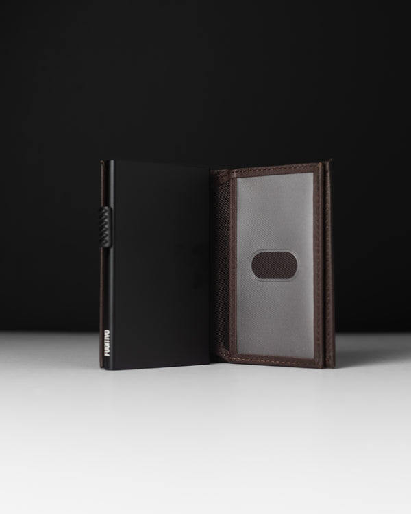 BILLETERA DE CUERO GENUINO LOKI DARK BROWN