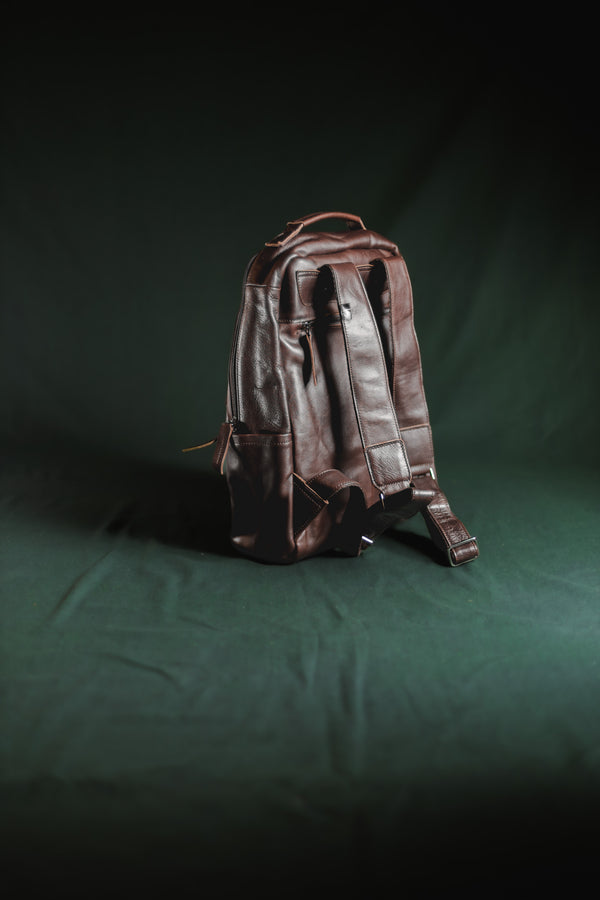 Mochila de Cuero Idun Café Oscuro