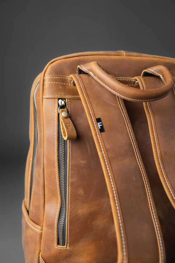 MOCHILA DE CUERO FENRIR LIGHT BROWN