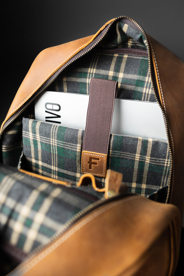 MOCHILA DE CUERO FENRIR LIGHT BROWN