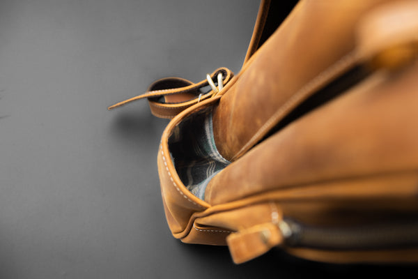 MOCHILA DE CUERO FENRIR LIGHT BROWN