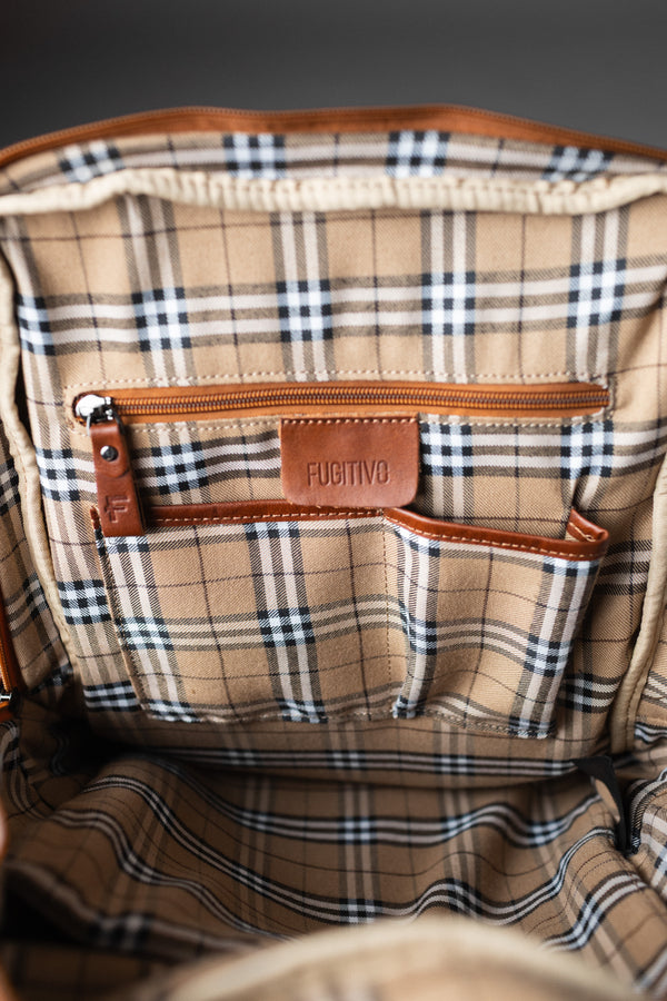 MOCHILA DE CUERO GENUINO IDUN