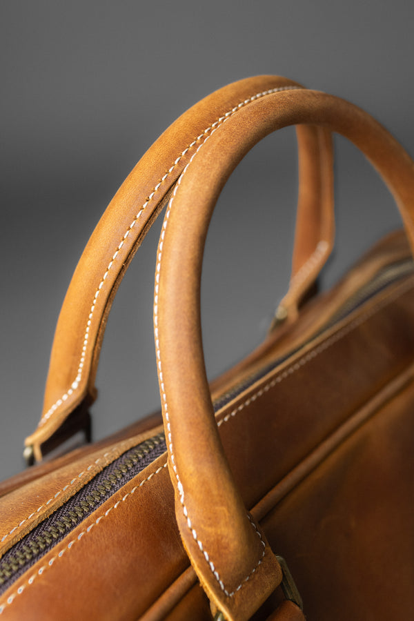 MALETÍN DE CUERO GENUINO MUNIN