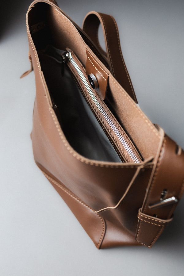 CARTERA LAUFEY BROWN