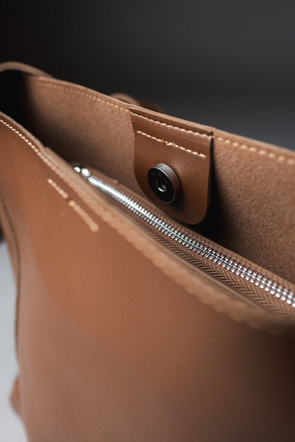 CARTERA LAUFEY BROWN