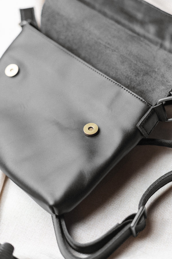 Cartera de cuero Eira Negra