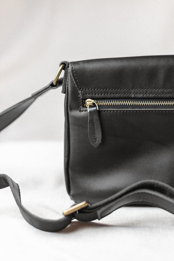 Cartera de cuero Eira Negra