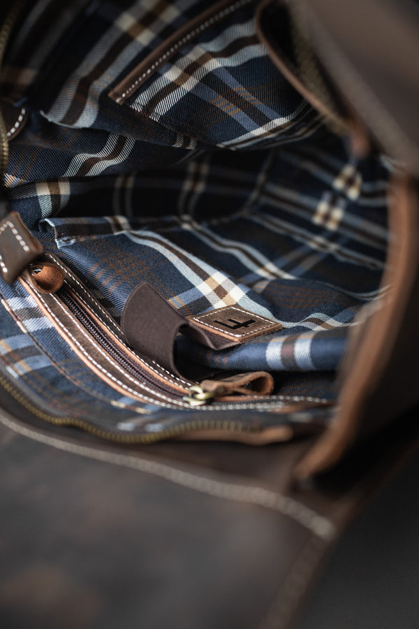 MOCHILA DE CUERO GENUINO FREYJA