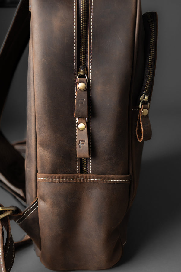 MOCHILA DE CUERO FENRIR