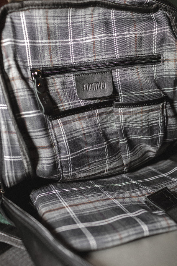 Mochila de Cuero Idun Negra