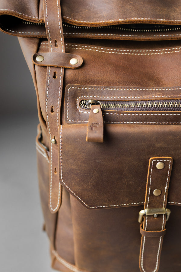 MOCHILA DE CUERO GENUINO GEFJON