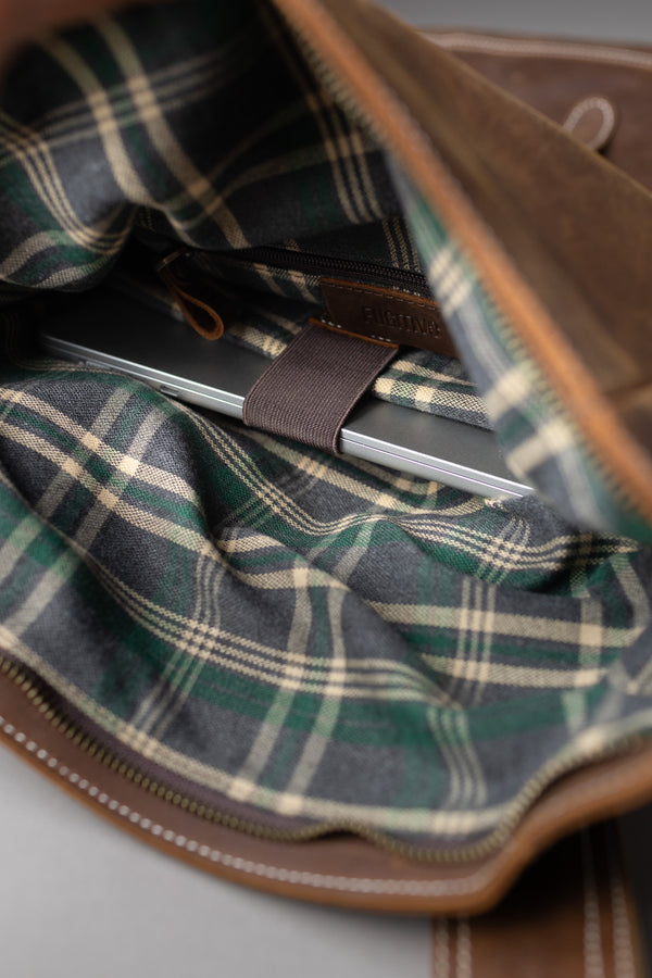 MOCHILA DE CUERO GENUINO GEFJON