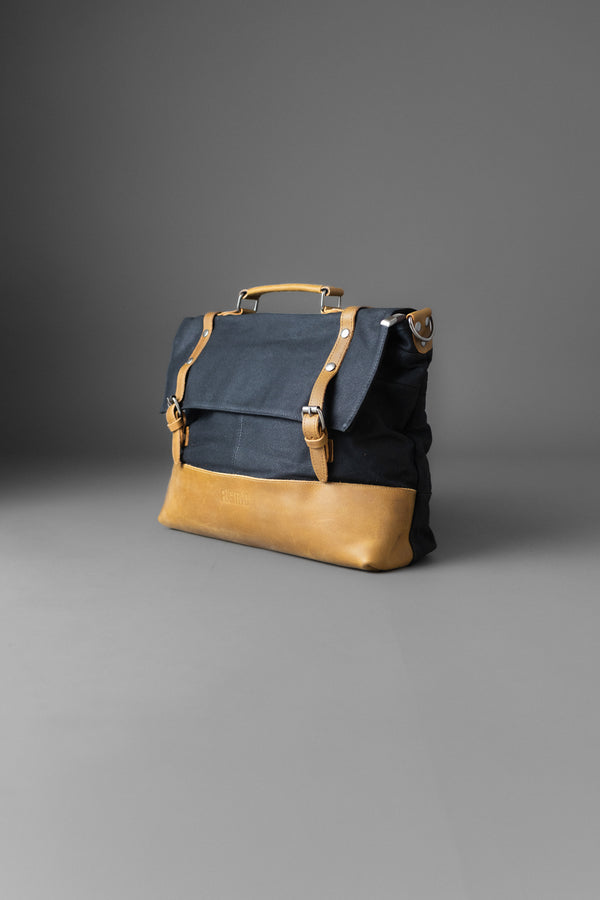 MALETÍN DE LONA SKIRNIR BLACK