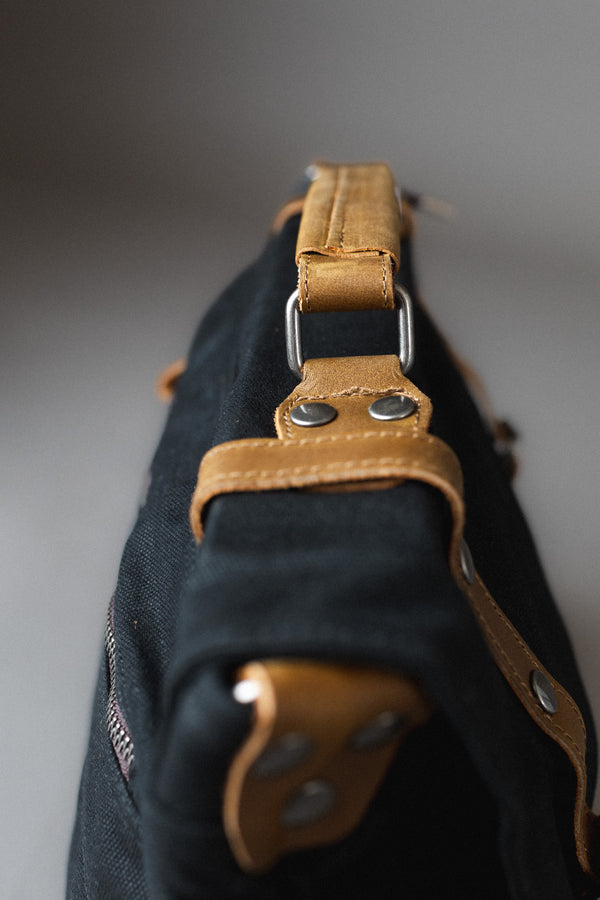 MALETÍN DE LONA SKIRNIR BLACK