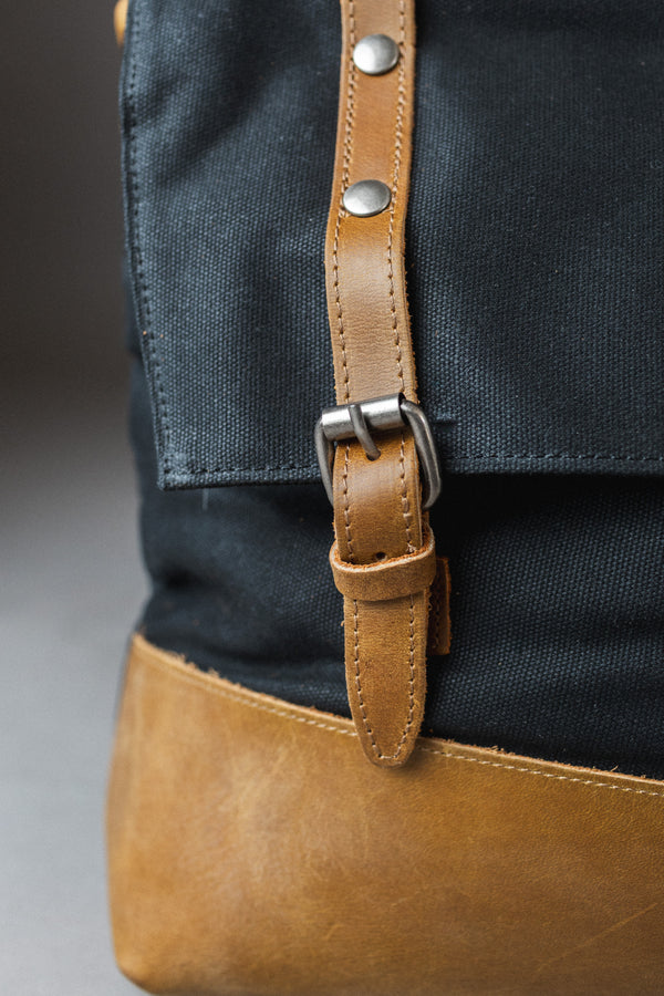 MALETÍN DE LONA SKIRNIR BLACK