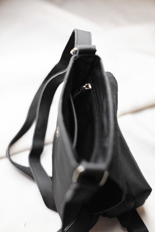 Bandolera de cuero Liv negra